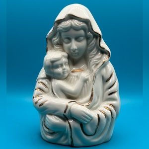 Mikasa Madonna and child figurine, Christmas, religious